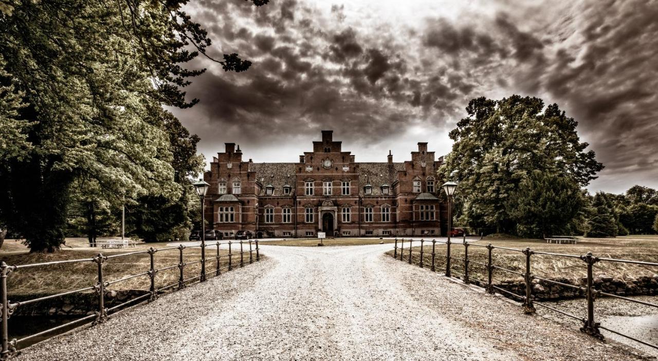 Fuglsang Herregaard Hotel Toreby ภายนอก รูปภาพ