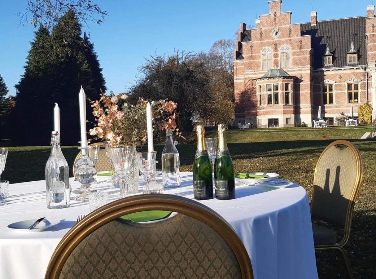 Fuglsang Herregaard Hotel Toreby ภายนอก รูปภาพ